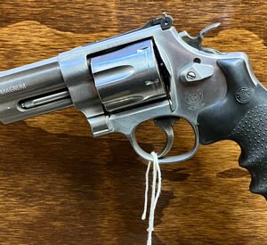 Smith and Wesson model 629-6