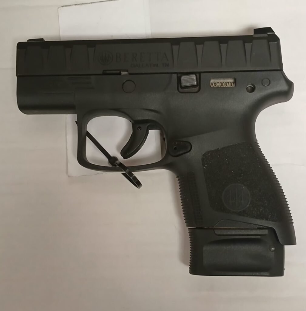 Beretta APX Carry