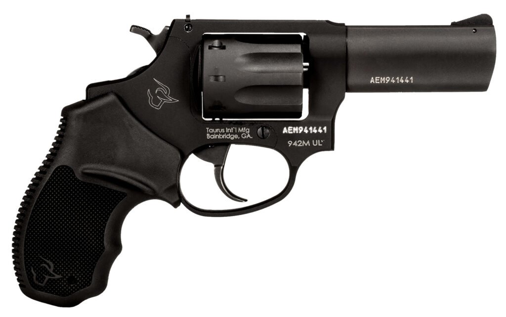 TAURUS 942 ULT LT 22MAG BK/BK 3" 8RD